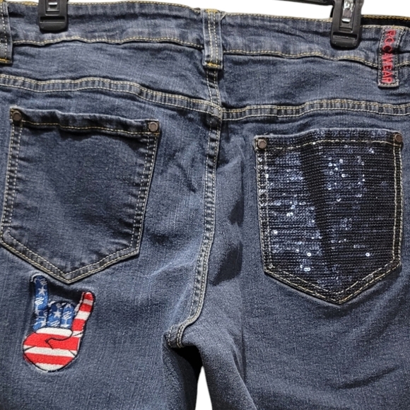 Sz 24 ROCAWEAR Vintage Classic Fit Blue Dark Wash Embroidered Sequins USA - Picture 5 of 9